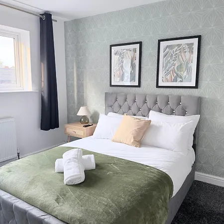 Cosy With Ensuite Near Shopping And Centre Ubytování v soukromí Leeds (West Yorkshire)