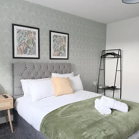 Cosy With Ensuite Near Shopping And Centre Ubytování v soukromí Leeds (West Yorkshire)