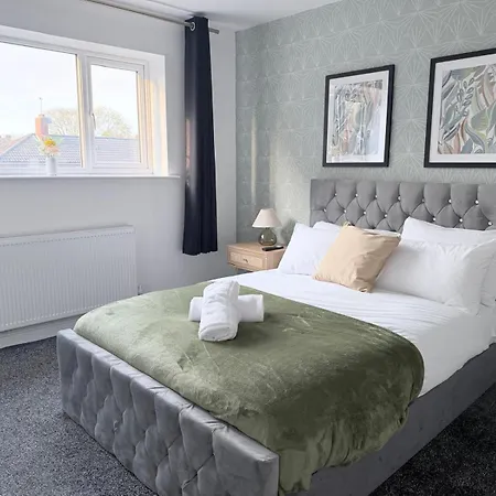 Ubytování v soukromí Cosy With Ensuite Near Shopping And Centre