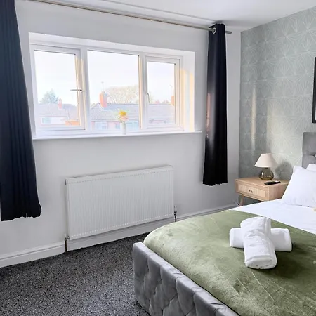 Cosy With Ensuite Near Shopping And Centre Ubytování v soukromí Leeds (West Yorkshire)