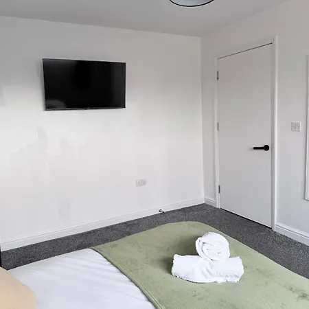 Cosy With Ensuite Near Shopping And Centre Ubytování v soukromí