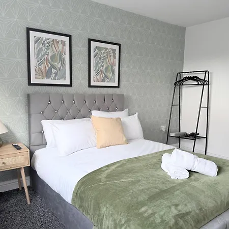 Cosy With Ensuite Near Shopping And Centre Leeds (West Yorkshire)